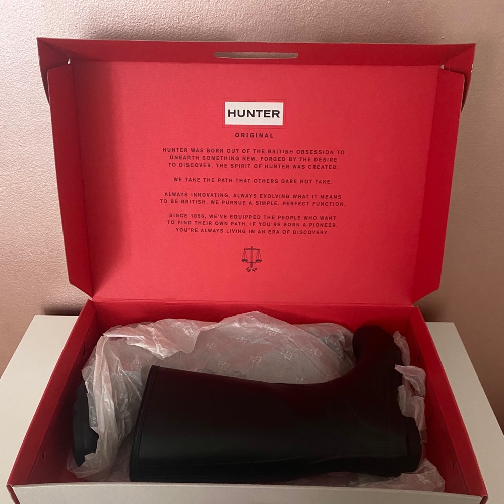 Women’s Hunter Boot Size 8